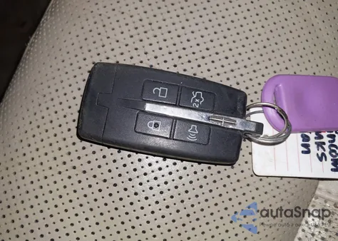 2011 Lincoln Mks z USA, uszkodzony, nr VIN 1LNHL9DR8BG602979